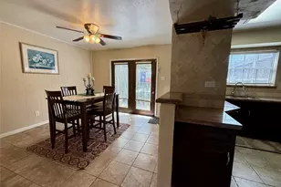 10183 Beekman Pl Dr, Houston, TX 77043 - Photo 13