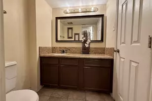 10183 Beekman Pl Dr, Houston, TX 77043 - Photo 19