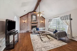 13510 Lakecrest Dr, Cypress, TX 77429 - Photo 3