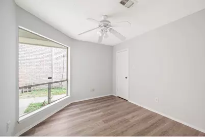 8510 Woodcamp Drive, Houston, TX 77088 - Photo 13