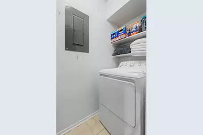 2521 Crosstimbers Street #H3, Huntsville, TX 77320 - Photo 13