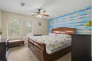2521 Crosstimbers St, Huntsville, TX 77320 - Photo 15