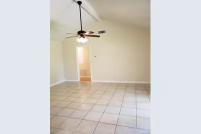1129 E Rutgers Lane, Deer Park, TX 77536 - Photo 3