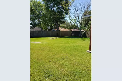 1129 E Rutgers Lane, Deer Park, TX 77536 - Photo 9