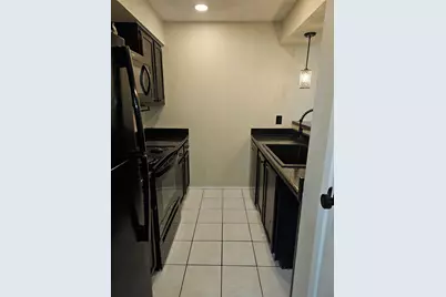 3900 Aspen Drive #B201, Montgomery, TX 77356 - Photo 5