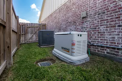 1 Greystone Court, Angleton, TX 77515 - Photo 25