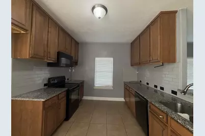 13122 Kingston Point Lane, Houston, TX 77047 - Photo 3