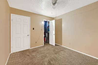 9807 Autumn Harvest Drive, Houston, TX 77064 - Photo 35