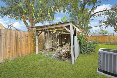 9807 Autumn Harvest Drive, Houston, TX 77064 - Photo 49