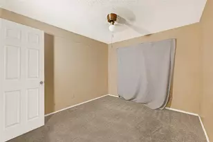 9807 Autumn Harvest Dr, Houston, TX 77064 - Photo 33