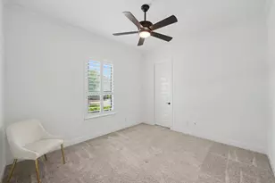 10 Venetia Grove Dr, Tomball, TX 77375 - Photo 25