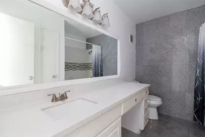 6202 Skyline Drive #29, Houston, TX 77057 - Photo 9