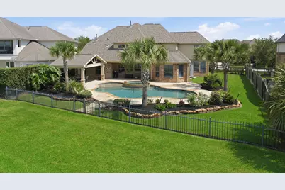 4527 Estella Court, League City, TX 77573 - Photo 39