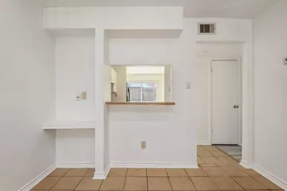 9616 Long Point Road #63, Houston, TX 77055 - Photo 5