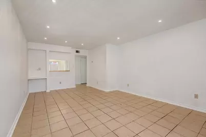9616 Long Point Road #63, Houston, TX 77055 - Photo 3