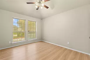 14010 Lake Hollow Dr, Pearland, TX 77584 - Photo 15