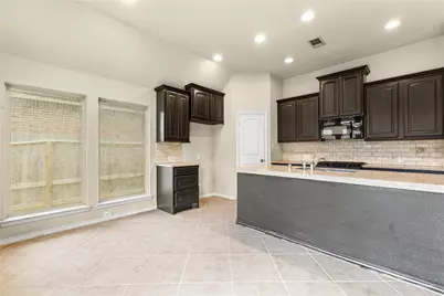 14010 Lake Hollow Drive, Pearland, TX 77584 - Photo 9