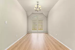 14010 Lake Hollow Dr, Pearland, TX 77584 - Photo 13