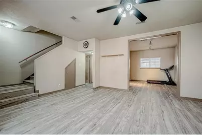 8310 Wild Rose St Street #16C, Houston, TX 77083 - Photo 13
