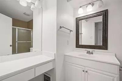 1915 Augusta Drive #53, Houston, TX 77057 - Photo 15