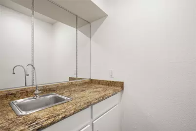 1915 Augusta Drive #53, Houston, TX 77057 - Photo 11