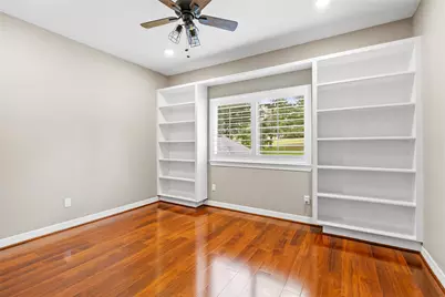 300 Broadmoor Drive, Huntsville, TX 77340 - Photo 25