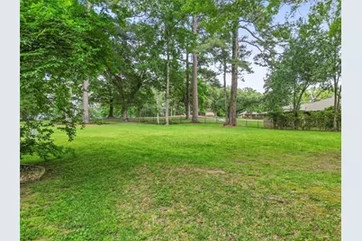 300 Broadmoor Drive, Huntsville, TX 77340 - Photo 31