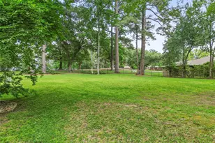 300 Broadmoor Dr, Huntsville, TX 77340 - Photo 31