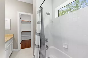 300 Broadmoor Dr, Huntsville, TX 77340 - Photo 21