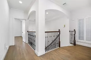 4746 Post Oak Timber Dr, Houston, TX 77056 - Photo 13