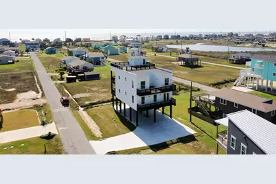 4026 5th Street, Galveston, TX 77554 - Photo 9