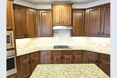 30707 Shady Trace Drive, Spring, TX 77386 - Photo 11