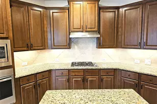 30707 Shady Trace Drive, Spring, TX 77386 - Photo 11
