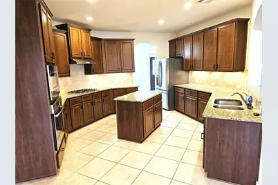 30707 Shady Trace Drive, Spring, TX 77386 - Photo 9