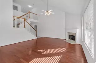 4004 Beacon Pointe Ln, Dickinson, TX 77539 - Photo 13