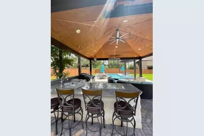 38 Spincaster Drive, The Woodlands, TX 77389 - Photo 15