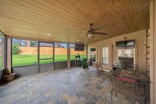 14006 Jamaica Cir, Willis, TX 77318 - Photo 23