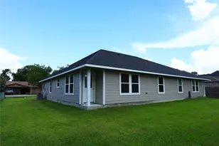 1012 Oak, West Columbia, TX 77486 - Photo 13