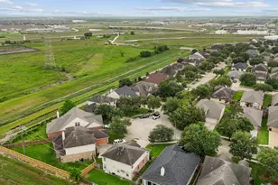 9411 Silver Ridge Dr, Rosharon, TX 77583 - Photo 25