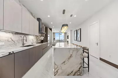 1711 Allen Pkwy #1907, Houston, TX 77019 - Photo 9