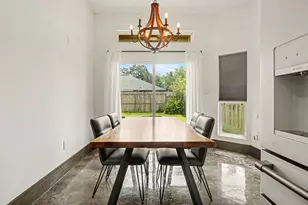 8302 Shotwell St, Houston, TX 77016 - Photo 9