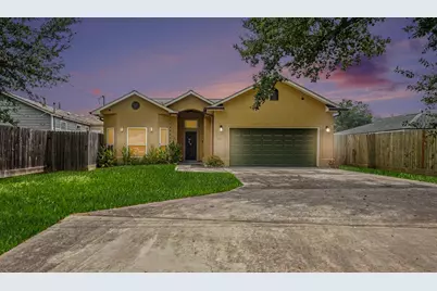 8302 Shotwell Street, Houston, TX 77016 - Photo 1