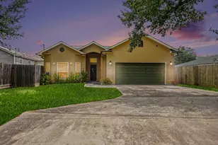 8302 Shotwell St, Houston, TX 77016 - Photo 1