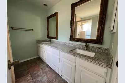 2134 Collingsfield Drive, Sugar Land, TX 77478 - Photo 11