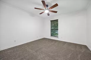 7900 N Stadium Dr, Houston, TX 77030 - Photo 9