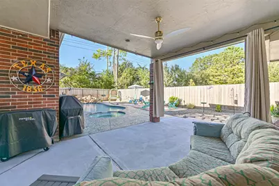 1621 Pine Crest Drive, Pearland, TX 77581 - Photo 37