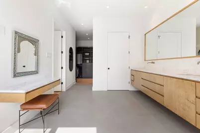 1110 Grovewood Lane, Houston, TX 77008 - Photo 33