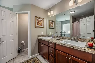 2111 W Gulf Street, Baytown, TX 77520 - Photo 25