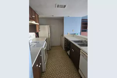 15575 Marina Drive #130B, Conroe, TX 77356 - Photo 9