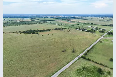 5211 Chadwick Hogan Road, Chappell Hill, TX 77426 - Photo 15